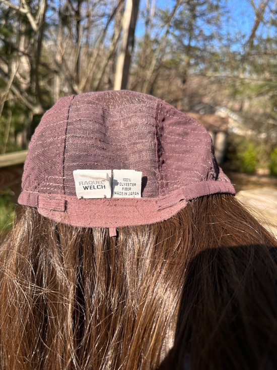 Raquel Welch Mesmerized Hand tied, lace front, mono top wig, Black Coffee - Picture 8 of 10